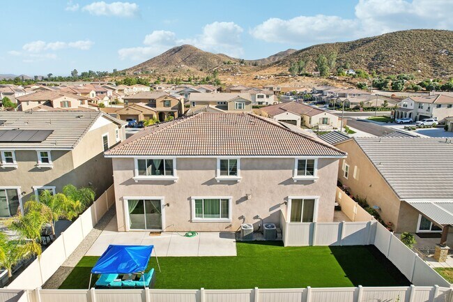 Foto del edificio - 28754 Lookout Cir