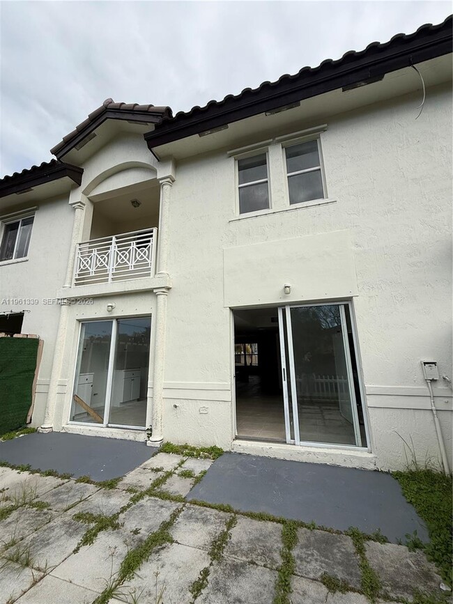 Building Photo - 11116 NW 88th Terrace