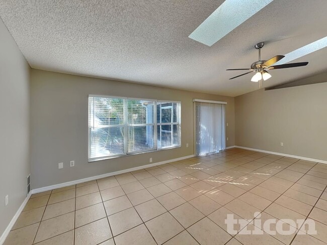 Building Photo - 1381 Broken Pine Rd