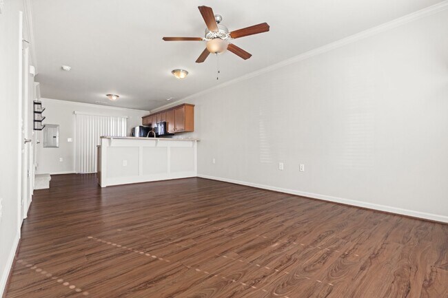 Building Photo - Boyington Townhome