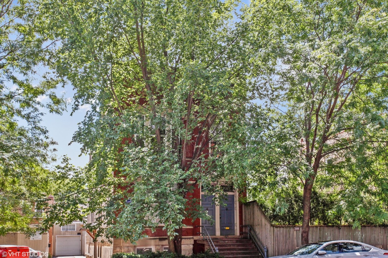 Photo - 2531-2533 W Augusta Blvd (Chicago, IL)