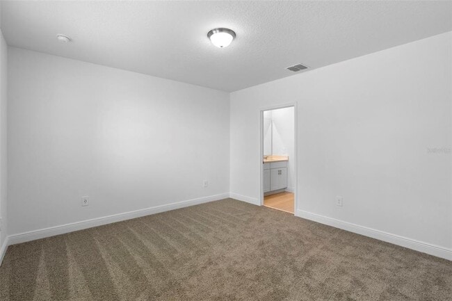 Foto del edificio - 105 Pitching Wedge Dr