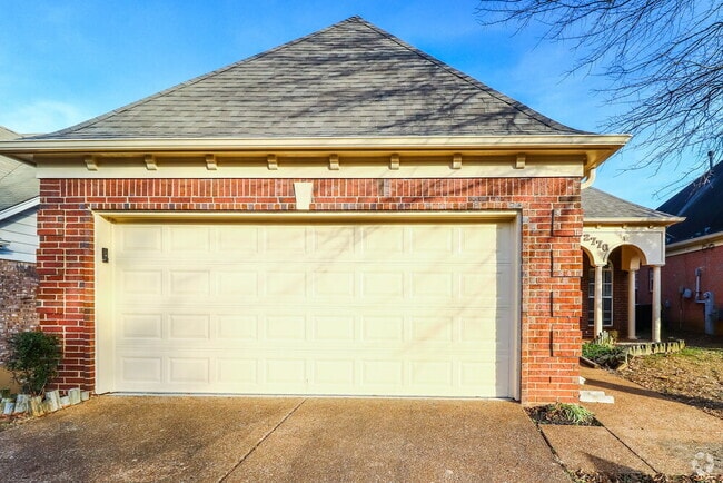 Building Photo - 2770 Java Dr