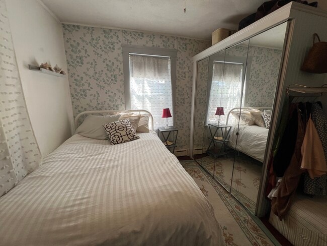 Foto del edificio - 42 Haskins Ave