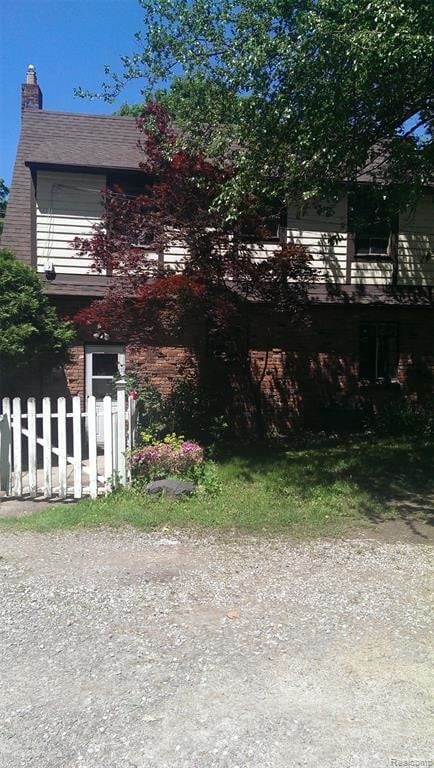 Building Photo - 17001 Merriman Rd
