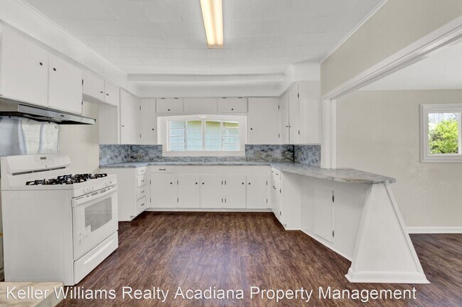 Building Photo - 3 br, 1 bath House - 606 18th Street