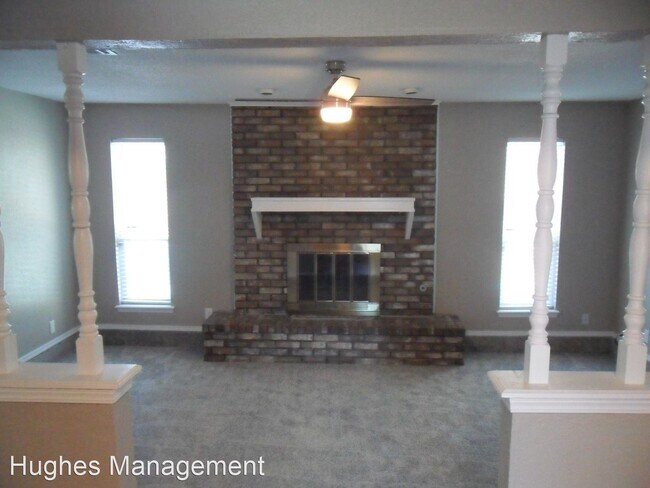 Building Photo - 3 br, 2 bath House - 325 Woodside Drive