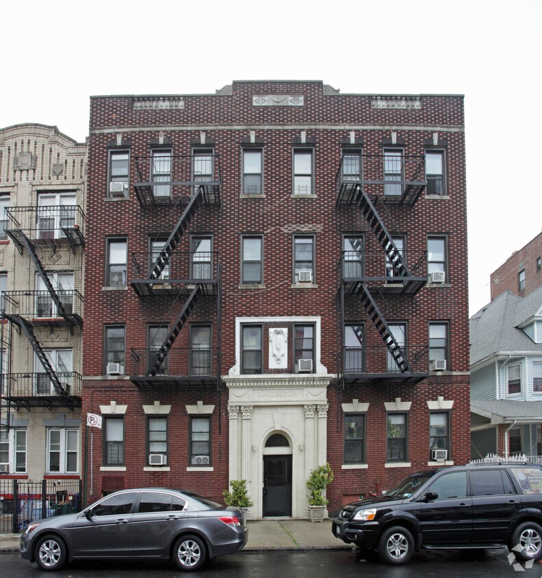 Building Photo - Lindbergh