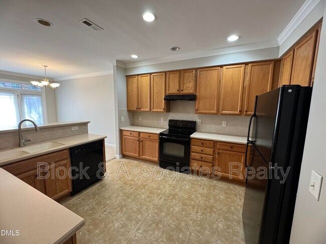 Foto del edificio - 4705 Lawhorn St