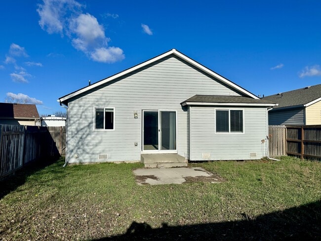 Foto del edificio - 10113 W Barberry Ave