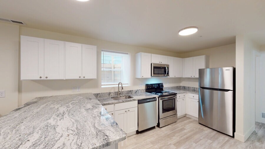 Foto principal - 1214 Washtenaw Ct