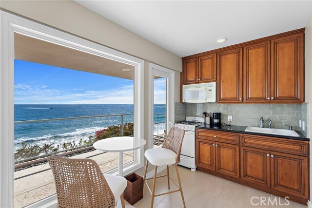 Foto del edificio - 603 S Coast Hwy