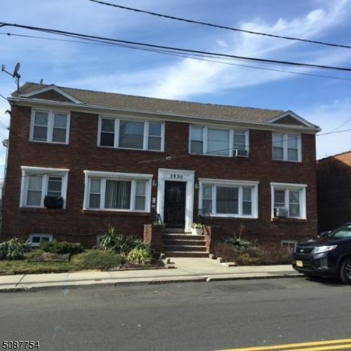 Primary Photo - 1530 Liberty Ave