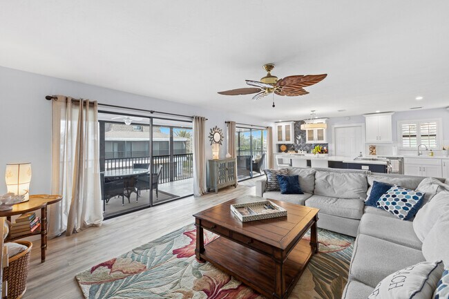 Foto del edificio - 26773 Hickory Blvd