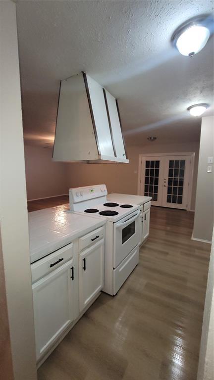 Foto del edificio - 17622 Autumn Hills Dr