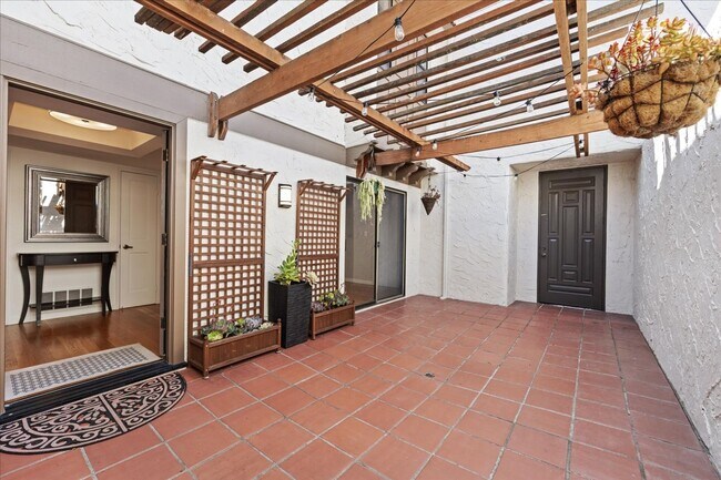 Foto del edificio - 9 Heritage Ct