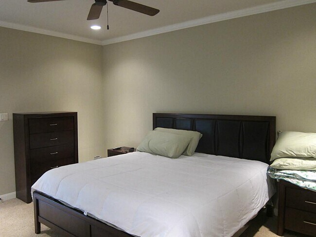 Foto del edificio - 2507 Shakespeare St