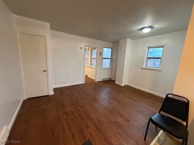 Foto del edificio - 4885 Turney Rd