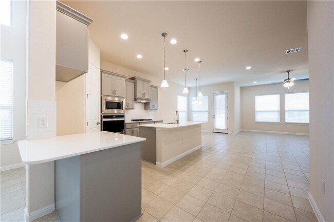 Foto del edificio - 3810 Brushy Creek Rd