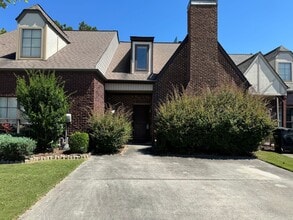 Building Photo - 4248 Ashwood Cove