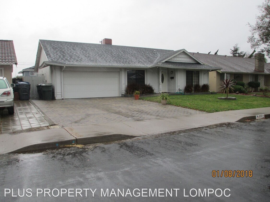 Primary Photo - 3 br, 2 bath House - 237 Amherst Place