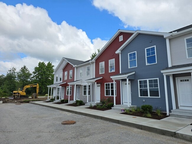 Foto del edificio - Megway Ct. (2-5)