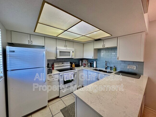 Foto del edificio - 460 Base Ave E