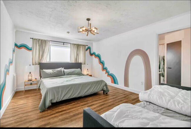 Foto del edificio - 3107 Cherry Creek Dr