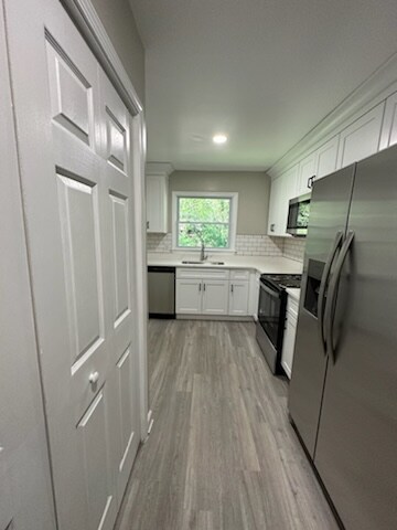 Building Photo - 1689 Laurelwood Dr SW