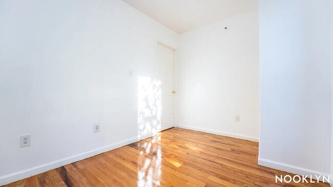 Building Photo - 1507 Bushwick Ave