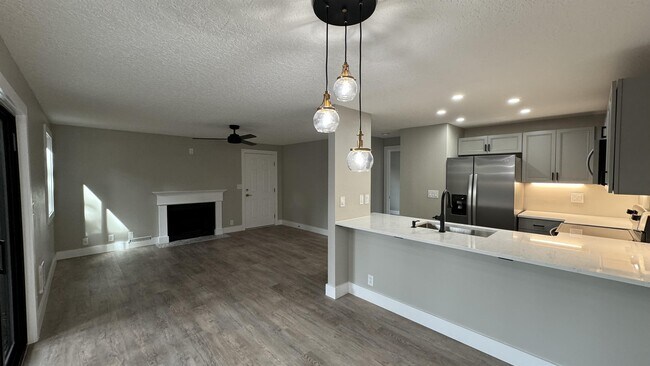 Building Photo - 14509 SW Grayling Ln
