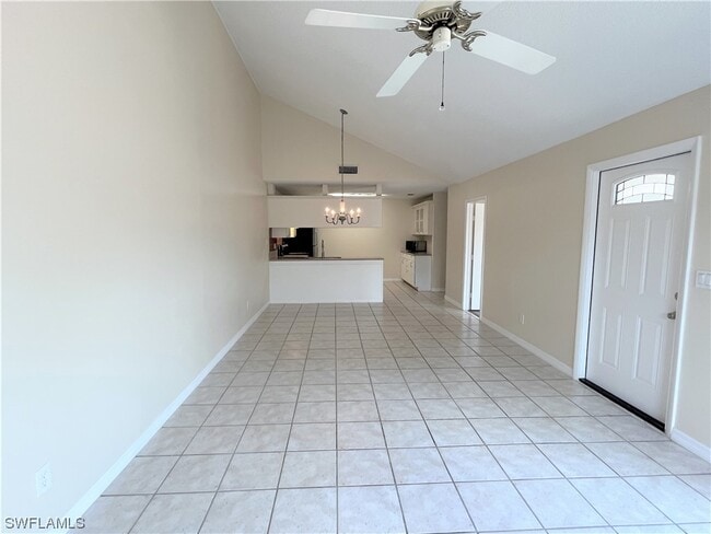 Building Photo - 5660 Foxlake Dr