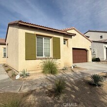 Building Photo - 84206 Canzone Dr