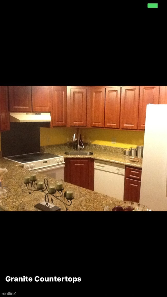 Foto del edificio - 3738 Savoy Ln