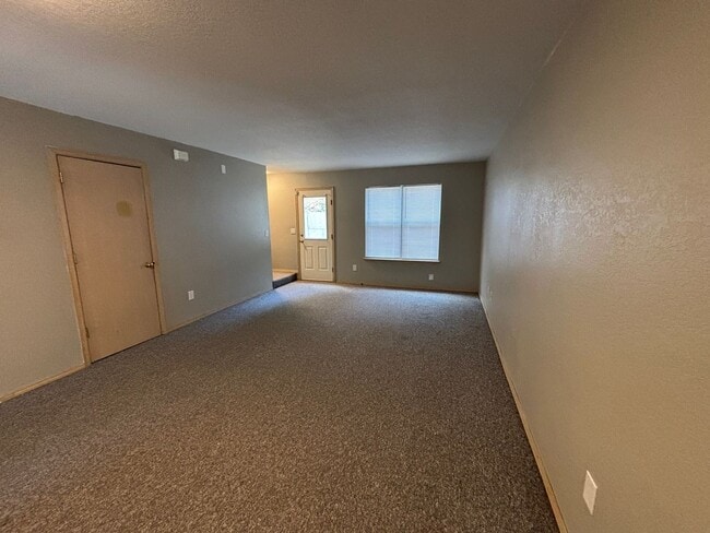 Foto del edificio - 1366 E Sequoyah Ct