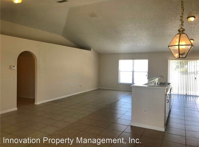 Foto del edificio - 3 br, 2 bath House - 256 Churchill Court