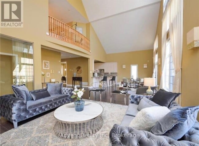Photo du bâtiment - 17 Warden Woods Ct