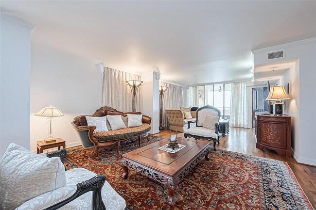 Foto del edificio - 3525 Sage Rd