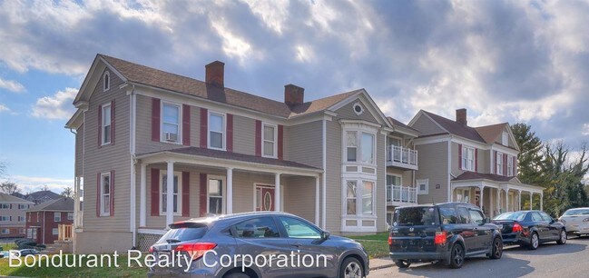 Building Photo - 1109 Downey St