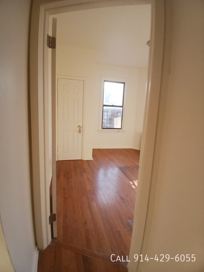 Foto del edificio - 288 Hawthorne Ave