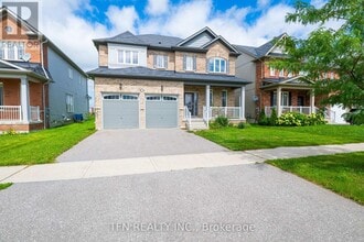 Building Photo - 24 Don Hadden Crescent