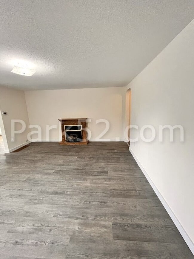 Foto del edificio - Small Pet Friendly, 2 Bedroom, Single Fami...