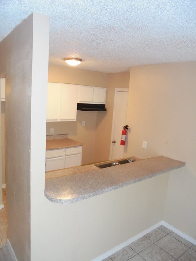 610 Ferry Rd, Galveston, TX 77550 Apartments in Galveston, TX