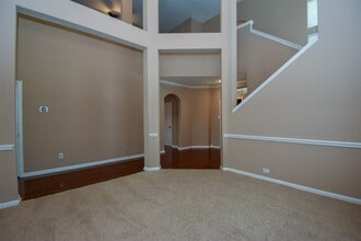 Building Photo - 21223 Pennshore Ln
