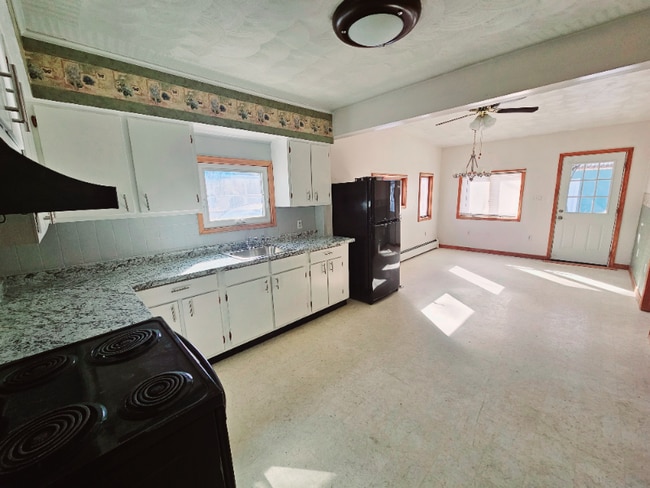 Building Photo - 74 Ackley Ave