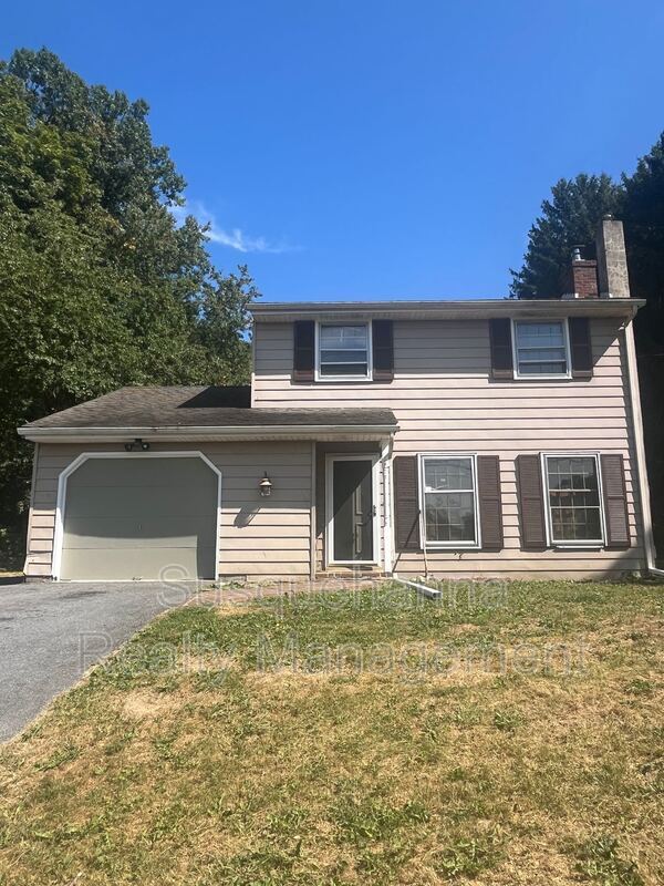 Foto principal - 529 Stone Hill Rd