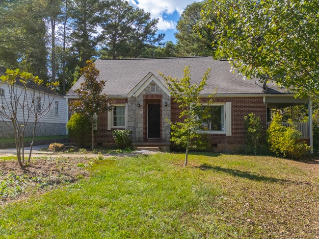 Photo - 1261 Eastridge Rd SW House