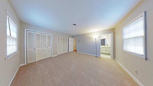Foto del edificio - 4101 Easthaven Drive
