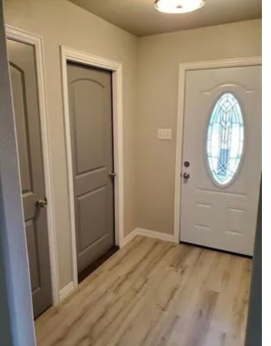 Foto del edificio - 4703 Chapman St