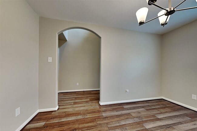 Building Photo - 10208 Jewel Ct